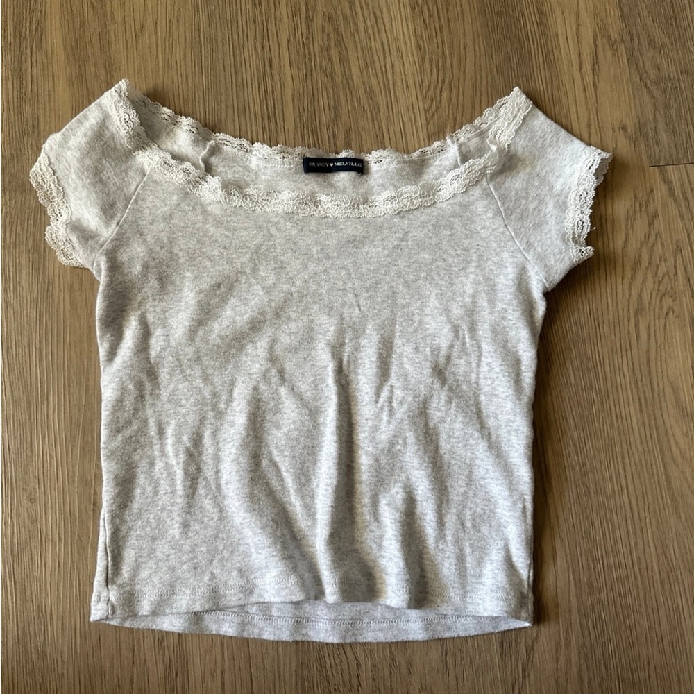 Brandy Melville lounge top